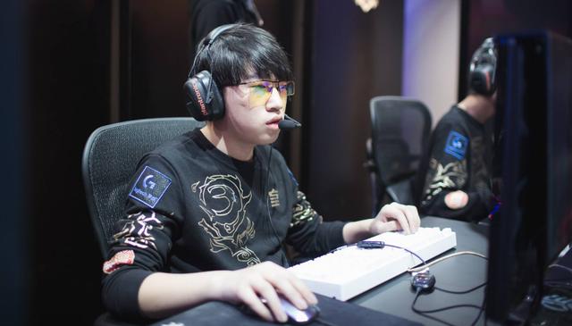 力攻克对手 力攻克对手