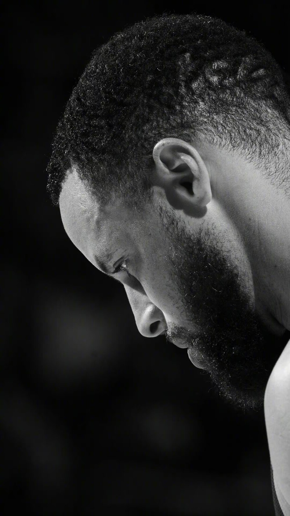 将更紧密地 将更紧密地